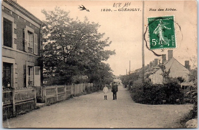 58 GUERIGNY - rue des abbes