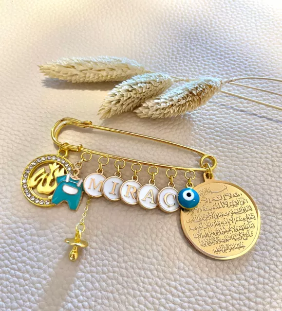 Baby-Pin mit Name, Ayatul Kursi, Anstecknadel, Geschenk Geburt, sünnet, mevlid