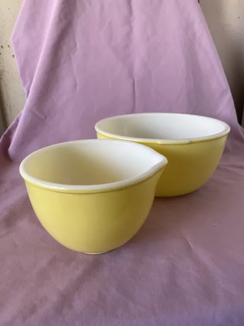 Sunbeam Mixmaster Vintage Mixing Bowls Yellow