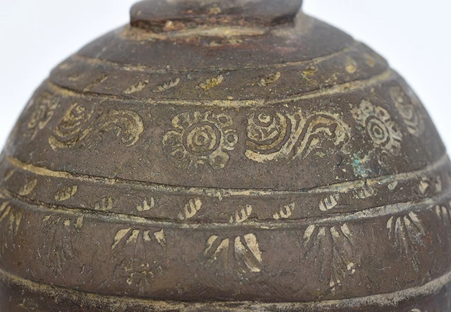 19th Century, Antique Burmese Bronze Elephant Bell with Stand 4