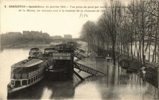CPA CHARENTON - Floods of January 1910 - View taken of the bridge by. (659598)