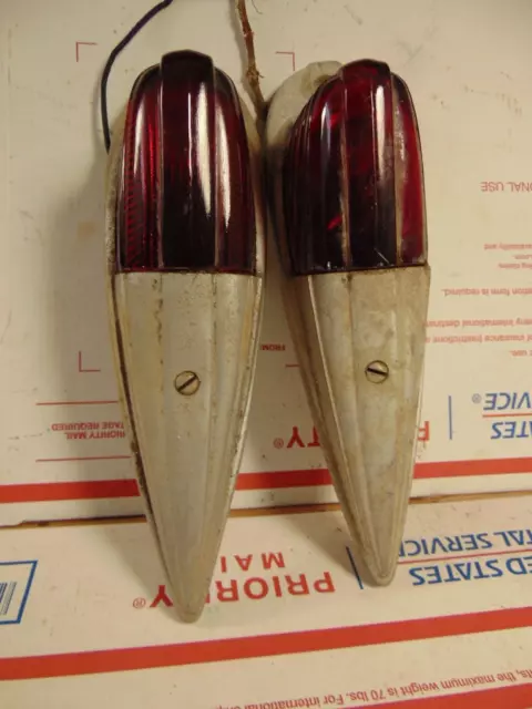 Vintage Griffin Model 110 Cab Roof Clearance Light Pair Ford Chevy Dodge Ihc Red