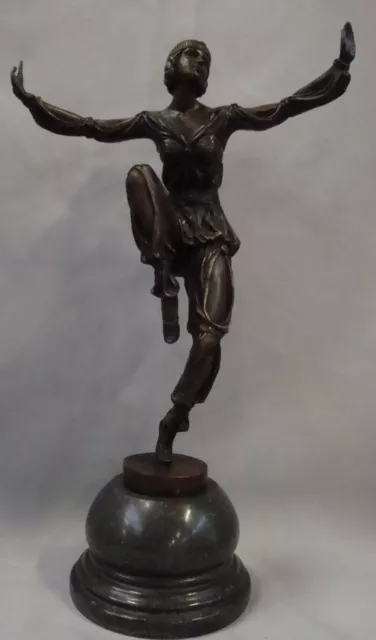 Statue Art Deco Style Art Nouveau Style Bronze Signed Sculpture