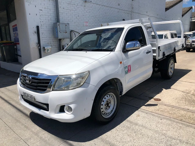 2012 Toyota Hilux Workmate 170000km Manual Ute April 2024 Rego 2
