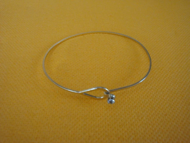 Bracelet Vintage AVON - Métal Doré Et Cristal Blanc - Signé - Modèle H150 - Occasion
