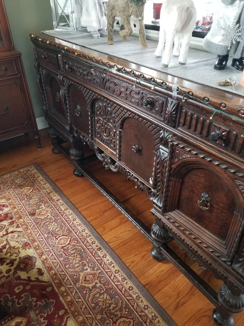Antique jacobean furniture