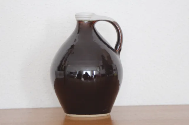 vase cruche  Whynot Pottery  NC Studio Stoneware par Mark Heywood