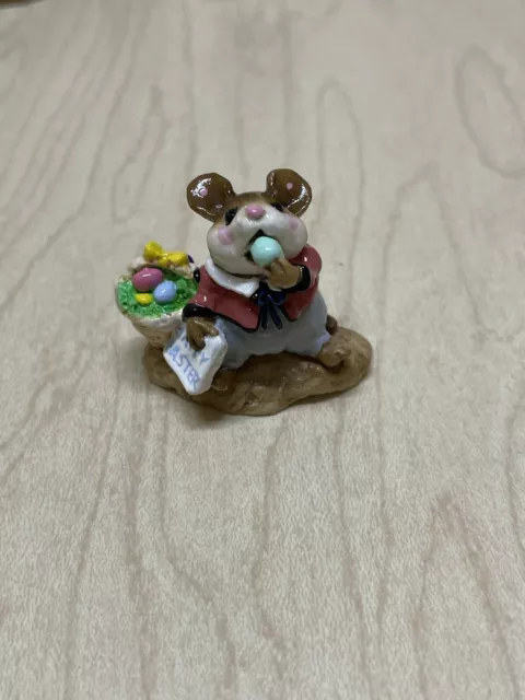 Wee Forest Folk Mousey's Easter Basket Mouse Figurine Annette Peterson Holiday