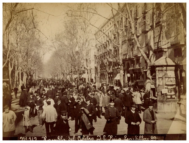 Tirage Albuminé Vintage - Espagne Barcelone Vers 1880 - Format 11x16 Cm - Photo Ancienne