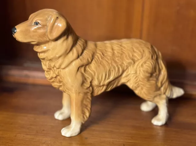 Ceramic Golden Retriever Dog Figurine Made In England Hand Painted