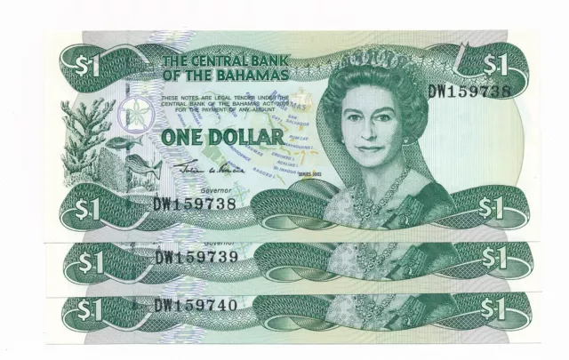 Bahamas Dollar $1 2002 P#. 70 QEII Rare Note UNC Consecutive Trio - 3 Notes