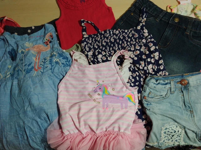 Pacchetto abbigliamento estivo per ragazze 4-5 anni x 17 noce moscata Tu Bluezoo H&M GAP George