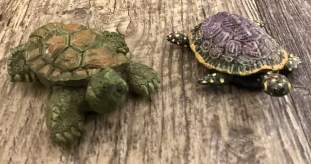 Turtle Magnets for Fridge (set of 2 ) Home decor/ Fine craft/ Perfect gift/