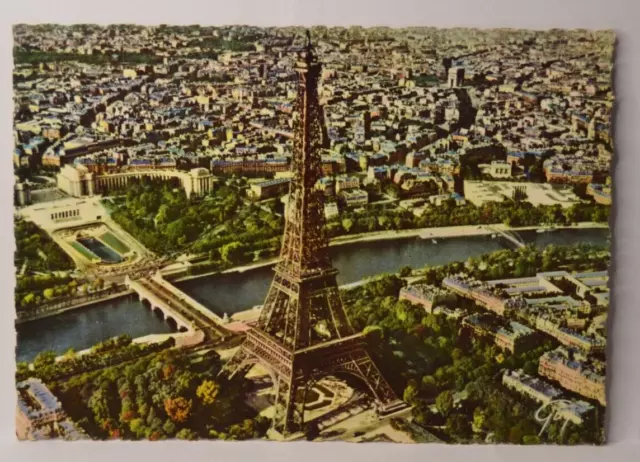 Tour Eiffel vue aérienne Paris - carte postale CPA12