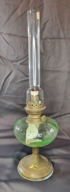 Lampe pétrole ancien cuivre repoussé pâte de verre émaillée ancienne art nouveau - Décoration
