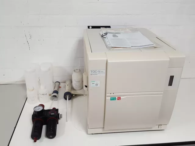 Shimadzu Toc-V Cph E200V Total Organique Carbone Analyseur Labo