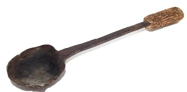Circa 18th/19th cent. Hand Wrought Musket Ball Smelting Spoon Ladle