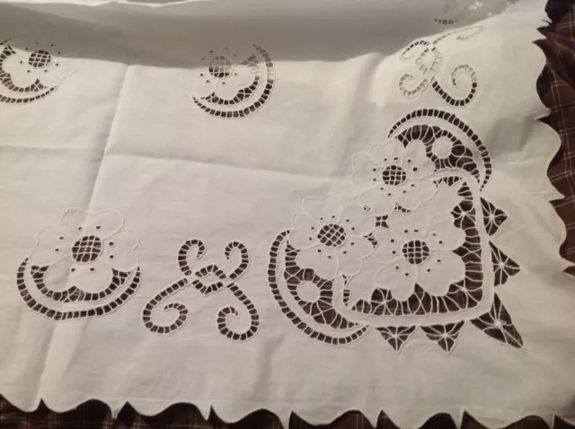 Antique Cotton Embroidered Tablecloth (Npt03/23/5-20B) Vintage Table Decor 2