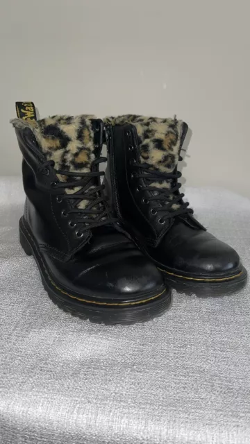 Doc Martens 1460 Serena Boots Girls Size 2 Leopard Black Combat Faux Fur Youth