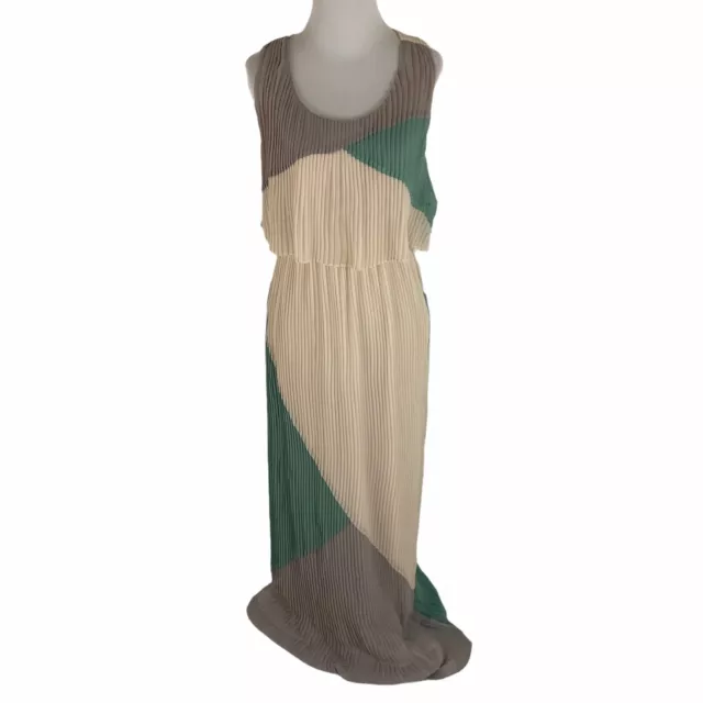 Tinley Road Aryn K. M Medium Sheath Maxi Dress Greek Style Accordion Fabric NWT