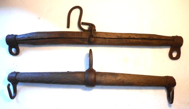 2 ANTICHI GIOGHI da BUOI in Legno e Ferro - ATTREZZI RURALI VINTAGE CM.78 - 72