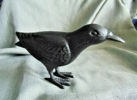 Cast Iron Crow Bird Halloween Statue Indoor Outdoor Raven  Antique Style figure