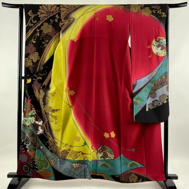 Japanese kimono SILK"FURISODE" long sleeves, Gold leaf, Embroidery, 5' 2.6".3202