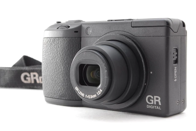 [Near MINT w/ Box] RICOH GR DIGITAL II 10.1MP Compact Digital Camera From JAPAN 3