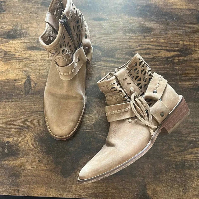 MUSSE CLOUD Anya Tan Leather Ankle Booties Leather Strap Size 6