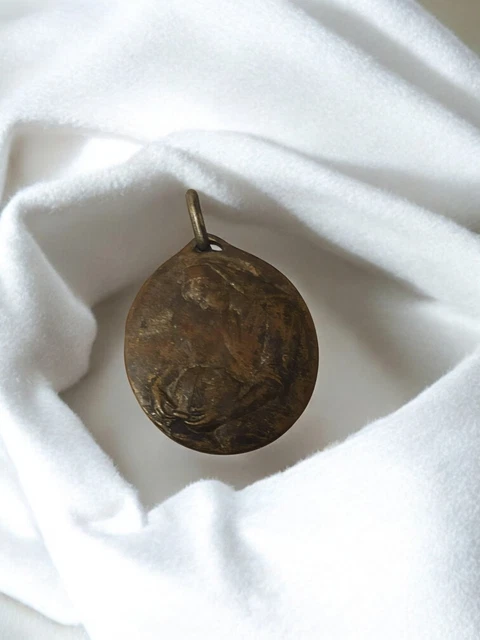 RARE JOLI PETITE Médaille Religieuse Ancienne En Argent French Antique EUR 10,00 - FR