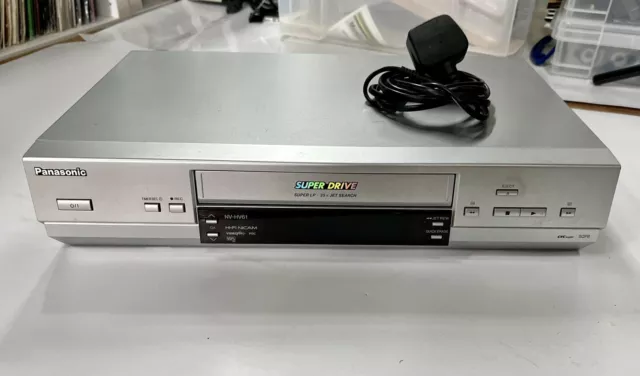 Panasonic NV-HV61 VHS VCR Player SQPB Nicam 35 x Super Drive LP. Video plus+
