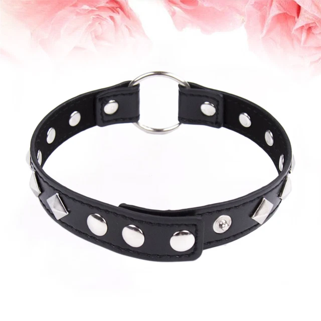 2 piezas Cuero Gargantilla Cuello Bondage Cama Sexy Arnés Restricciones con Anillo de Hierro Plano