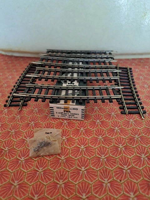 HORNBY O / 0, 1/48 LOT 6 RAILS DROIT L=26cm 3 RAILS