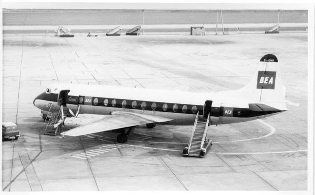 4,5 x 2,5 B&W Vintage Foto G-AOHS Vickers Viscount British European Airways BEA