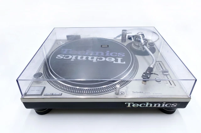 TECHNICS SL-1200MK3D SILVER Turntable w/ SHURE Stylus Tested
