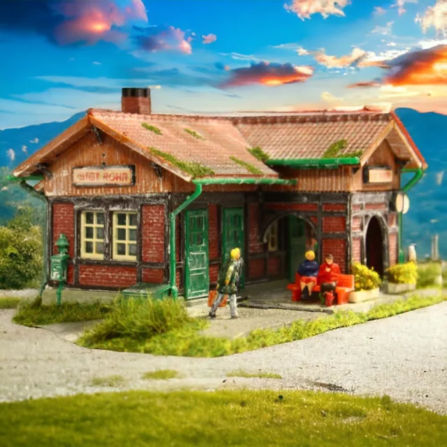 Diorama H0/1:87 Gebäude Kibri Bahnhof Landbahnhof Haltepunkt Figuren #patiniert