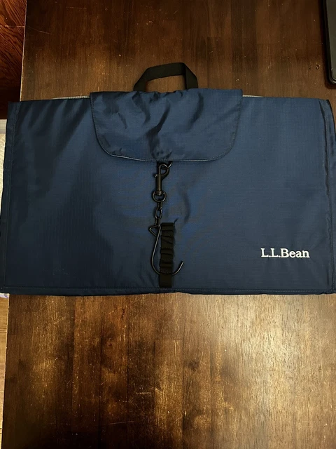 L.L. Bean Garment Bag Foldable Garment Bag For Suits With Storage Pockets Navy