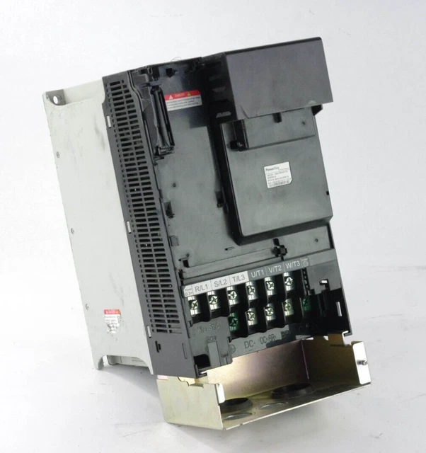 Allen Bradley 25B-D043N114/A Powerflex 525 AC Guida 480V 30HP - Parti / Repair