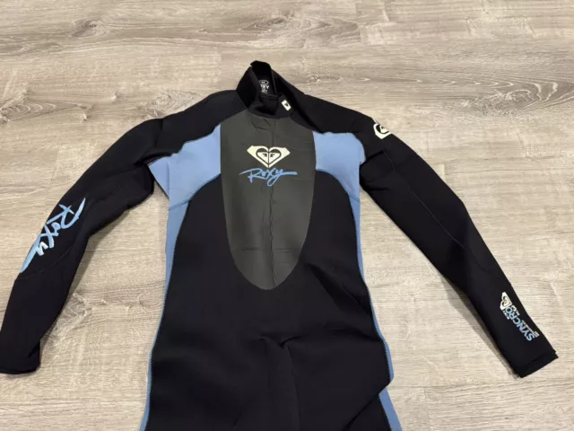 Roxy Womens Full Wetsuit Size 6 Syncro 3/2 GBS Black And Blue 2