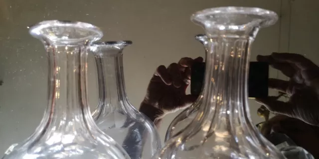 Paire de carafes en cristal taillé XIXème 5