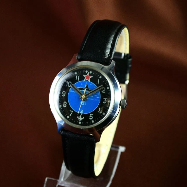 MONTRE DE POCHE vintage URSS mécanique boîtier d'origine de collection