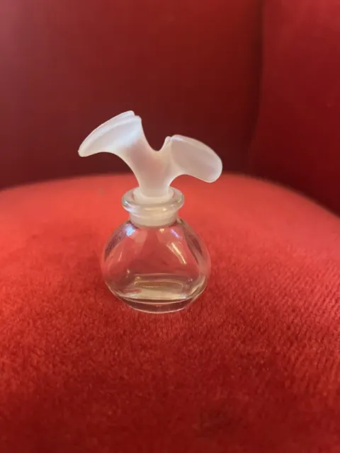 CHLOE Parfums International Mini Miniature .12 oz Bottle Vintage Empty