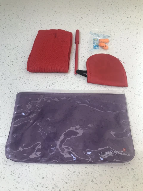 Virgin Atlantic “Useful Thingsmajigs” Economy Class Kit 2017