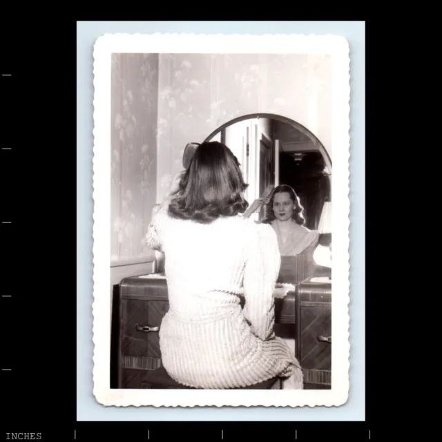 Photo WOMAN BRUSHING HAIR IN MIRROR REFLECTION REAR VIEW FROM BEHIND ID'D 1945