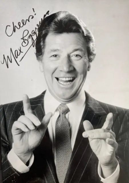 MAX BYGRAVES FAMILY FORTUNES SINGER YOU NEED HANDS signed autograph POW#99