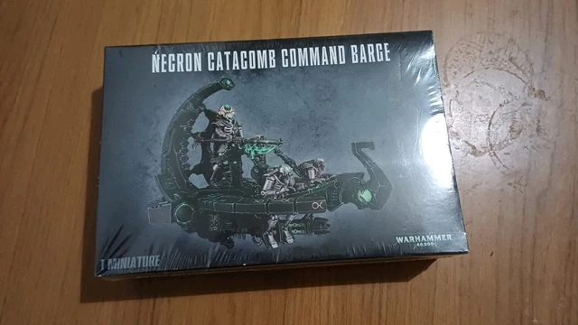 Necrons: Catacomb Command Barge Warhammer 40,000
