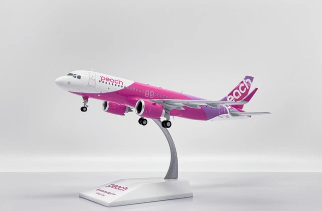 AIRBUS A320NEO PEACH Aviation Reg: Ja201P With Stand AIRBUS A320NEO PEACH Aviation Reg: Ja201P With Stand
