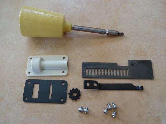 POIGNET DE CHEVALEMENT + SUPPORT pr MACHINE A TRICOTER EMPISAL SRP-50