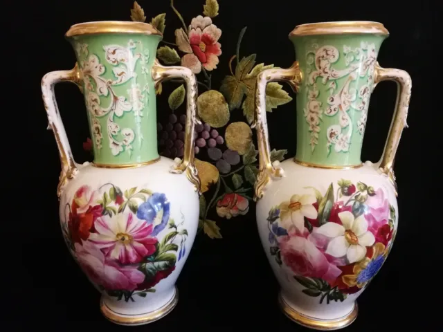 Exceptionnel Paire de Grands Vases porcelaine de Paris XIX ème siècle  H:36,5 cm