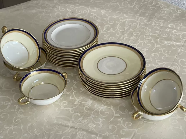 Lenox Marshall Field & Company Chicago Dinnerware 25 Piece Gold Dishes China